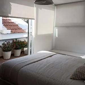 https://apt-salitre-center.hotelsinnerja.org